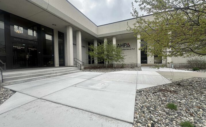 Pictures of Office property located at 1601 Marquette Street, Bay City, MI 48706 for sales - image #1