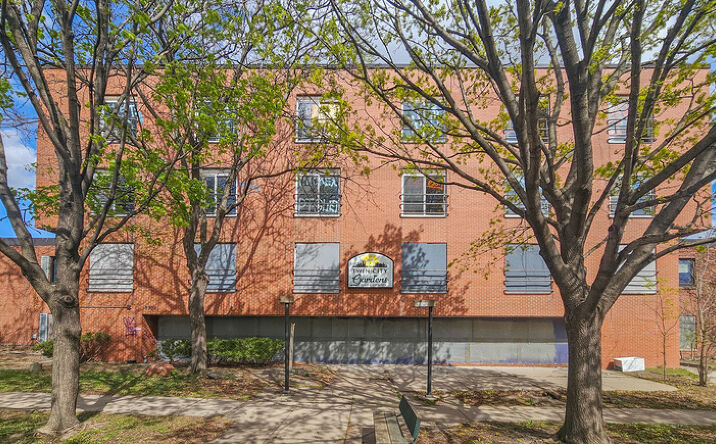 Pictures of Senior Living property located at 2309 Hayes Street NE, Minneapolis, MN 55418 for sales - image #1