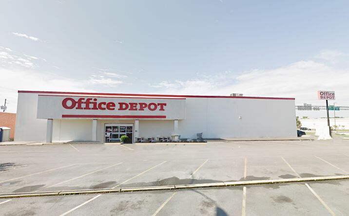 Pictures of Retail property located at 3875 Stagg Dr, Beaumont, TX 77701 for sales - image #1