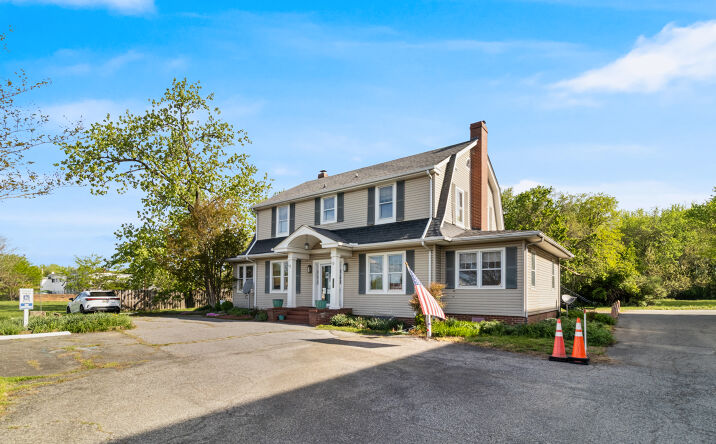 Pictures of Retail, Office, Mixed Use property located at 3130 Leonardtown Road, Waldorf, MD 20601 for sales - image #1
