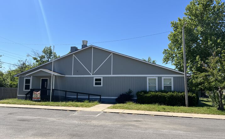 Pictures of Office property located at 2275 S HICKORY ST, SAPULPA, OK 74066-6896 for sales - image #1