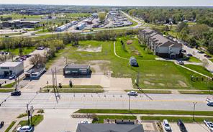 Pictures of Land property located at 718 S Ankeny Boulevard, Ankeny, IA 50023-3527 for sales - image #1
