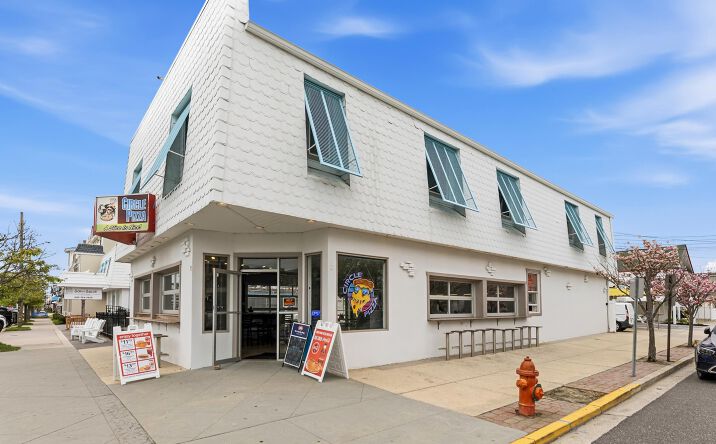 Pictures of Mixed Use, Land property located at 2108 Dune Drive, Avalon, NJ 08202 for sales - image #1