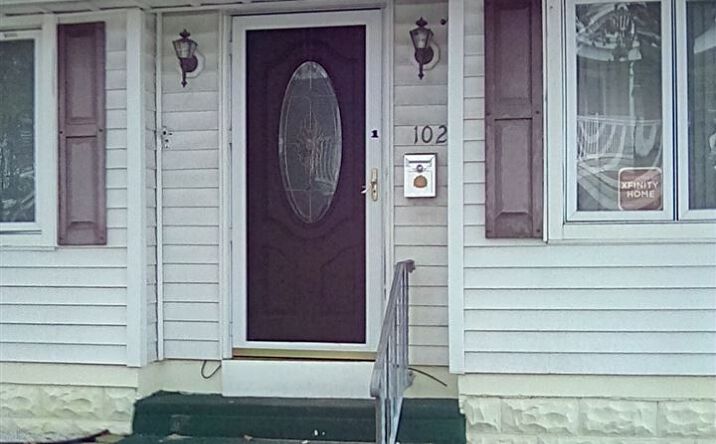 102 E Poplar Avenue, Wildwood