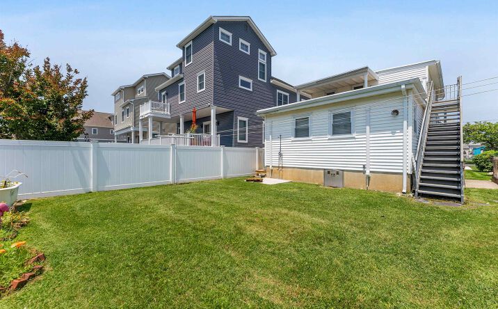 Pictures of Multifamily property located at 246 E 14th Avenue, North Wildwood, NJ 08260 for sales - image #1