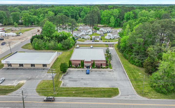 Pictures of Office property located at 1231 FIRST ST W, AHOSKIE, NC 27910-2984 for sales - image #1