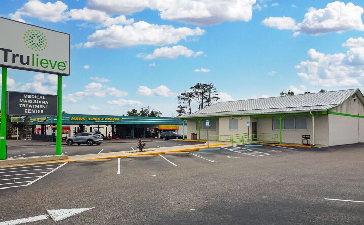 Pictures of Retail property located at 342 Blanding Boulevard, Orange Park, FL 32073 for sales - image #1
