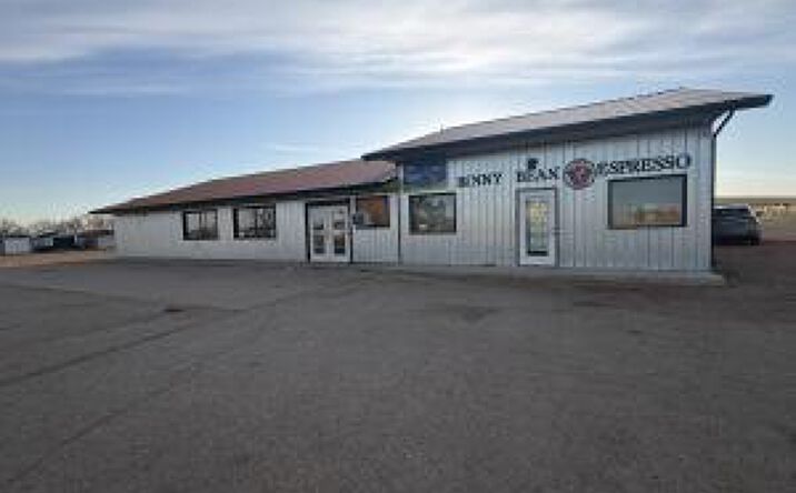 Pictures of Retail, Office, Mobile Home Park property located at 2008 Main Street, Watford City, ND 58854 for sales - image #1