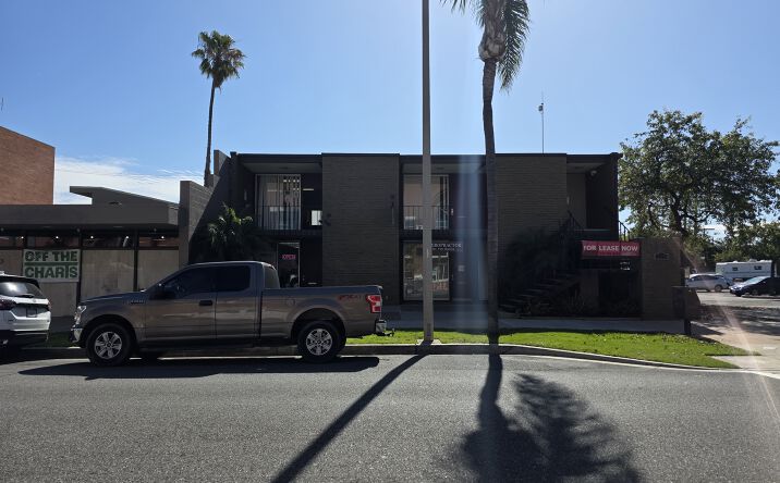 Pictures of Retail, Office property located at 228 South A Street, Oxnard, CA 93030 for sales - image #1