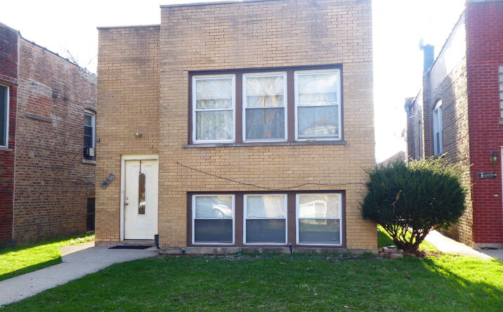 Pictures of Multifamily property located at 1410 Scoville Avenue, Berwyn, IL 60402 for sales - image #1