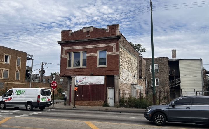 Pictures of Mixed Use property located at 401 S Cicero Avenue, Chicago, IL 60644 for sales - image #1