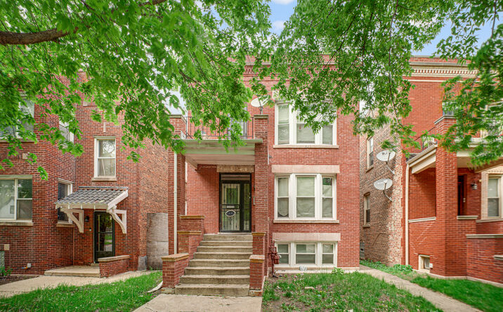 Pictures of Multifamily property located at 1440 E 76th Street, Chicago, IL 60619 for sales - image #1