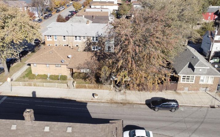 Pictures of Multifamily property located at 612 W 149th Street, East Chicago, IN 46312 for sales - image #1