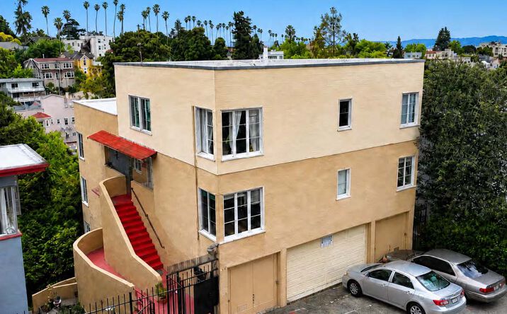 33 Home Place East, Oakland
