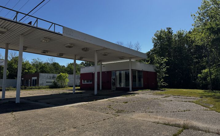 Pictures of Special Purpose property located at 1030 & 1036 Hwy 67 S, Poplar Bluff, MO 63901 for sales - image #1