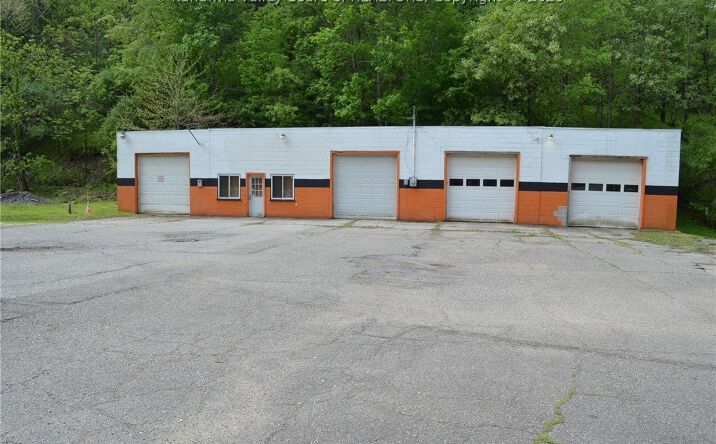 Pictures of Special Purpose property located at 46 Arnoldsburg Road, Spencer, WV 25276 for sales - image #1