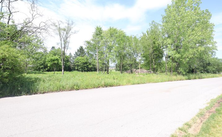 Pictures of Land, Mixed Use, Multifamily, Office property located at 1716 Marion Waldo Road, Marion, OH 43302 for sales - image #1