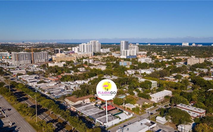 Pictures of Business for Sale, Retail, Office property located at 727 S 21st Ave, Hollywood, FL 33020 for sales - image #1