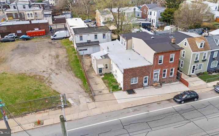 Pictures of Multifamily, Mixed Use property located at 2746 Bridge Street, Philadelphia, PA 19137 for sales - image #1