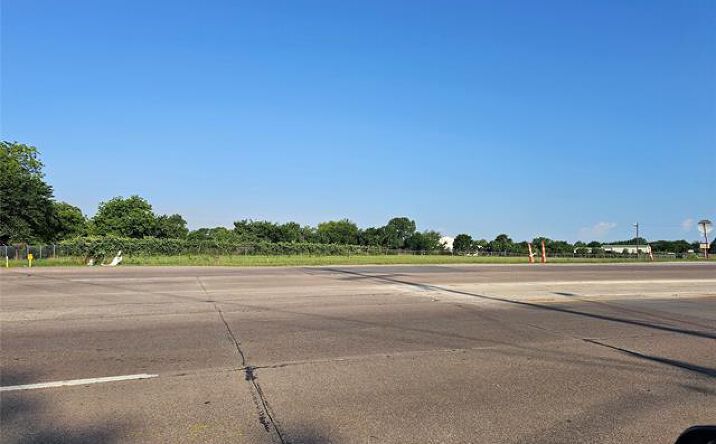 Pictures of Industrial, Land, Self Storage property located at 2507 Spur 469, Ennis, TX 75119 for sales - image #1
