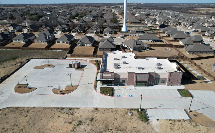 Pictures of Retail property located at 413 Tally Boulevard, Justin, TX 76247 for sales - image #1