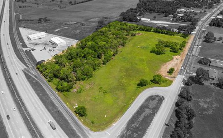 Pictures of Land property located at TBD N Interstate 45, Ennis, TX 75119 for sales - image #1