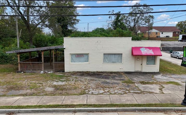 Pictures of Office, Mixed Use, Land property located at 406 East Solomon Street, Griffin, GA 30223 for sales - image #1