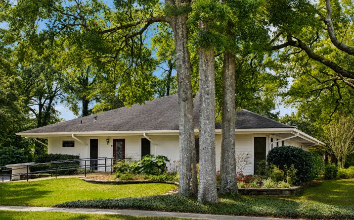 Pictures of Retail, Office property located at Mobile Highway, Pensacola, FL 32505 for sales - image #1