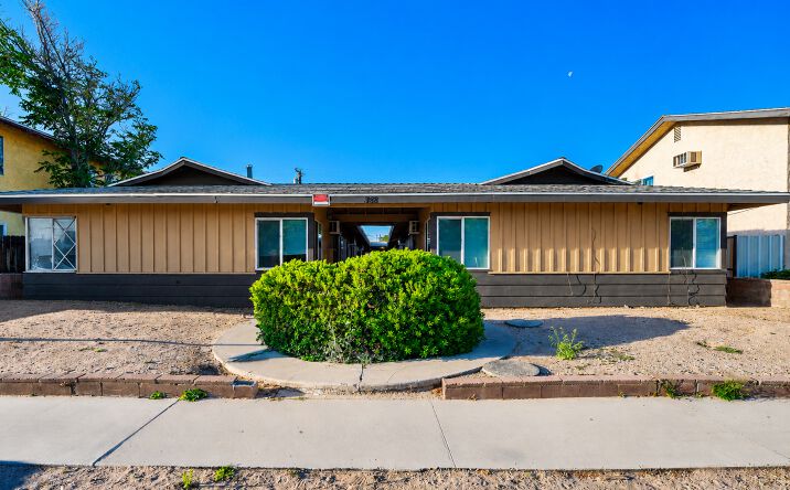 342 East Lancaster Boulevard, Lancaster