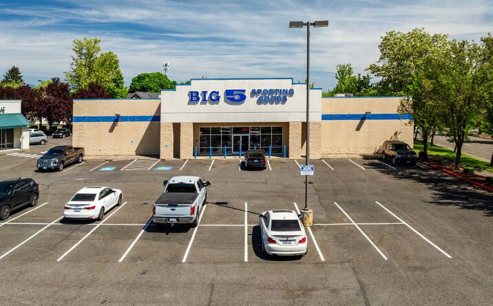 Pictures of Retail property located at 15500 SE Mill Plain Blvd, Vancouver, WA 98684 for sales - image #1