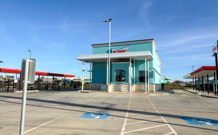 Pictures of Retail property located at 1735 Texas 361, Port Aransas, TX 78373 for sales - image #1