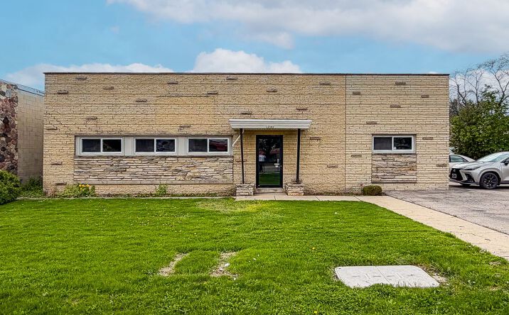Pictures of Industrial property located at 12565 W Lisbon Road, Brookfield, WI 53005 for sales - image #1