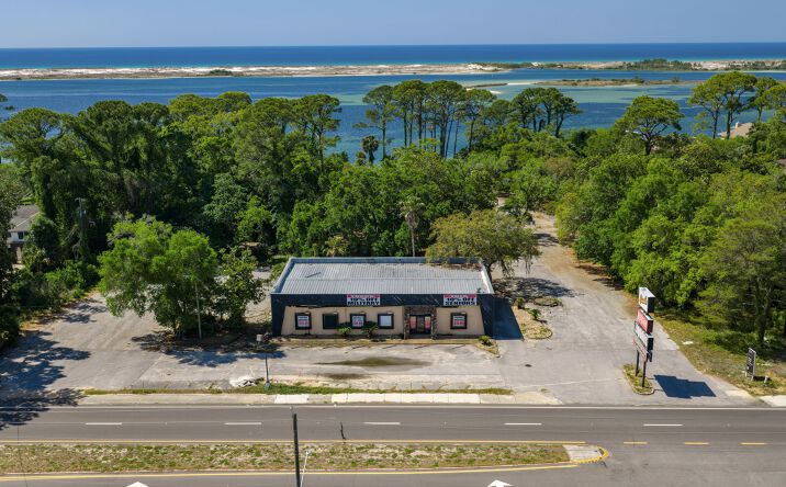 Pictures of Retail, Hospitality property located at 757 East Miracle Strip Parkway, Mary Esther, FL 32569 for sales - image #1
