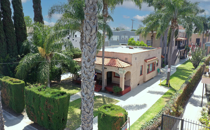 Pictures of Multifamily property located at 1136 East 5th Street, Long Beach, CA 90802 for sales - image #1