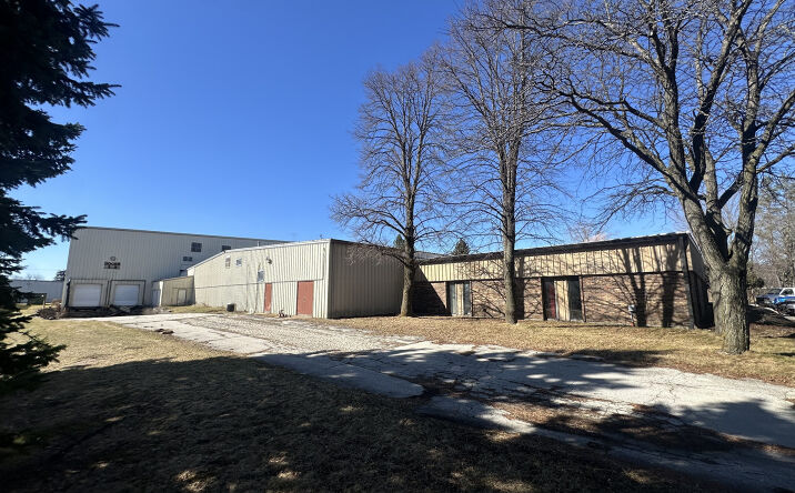 Pictures of Industrial property located at 525 Norton Dr, Hartland, WI 53029 for sales - image #1