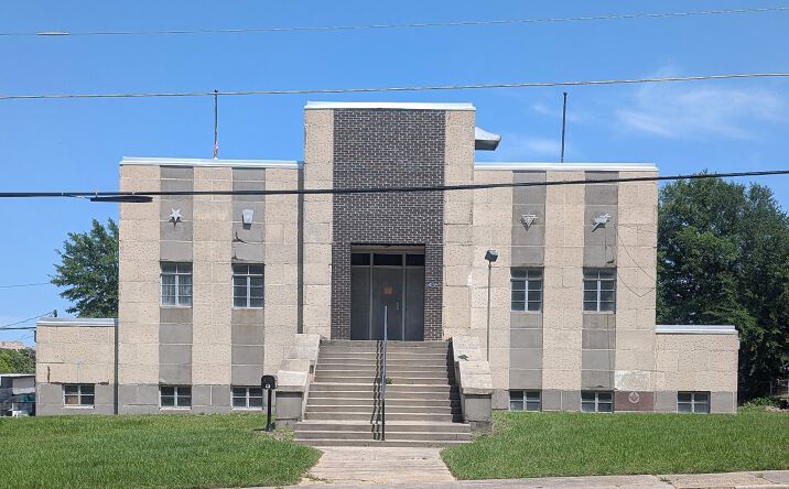 Pictures of Office, Mixed Use property located at 436 N CTR ST, LONGVIEW, TX 75601-6403 for sales - image #1
