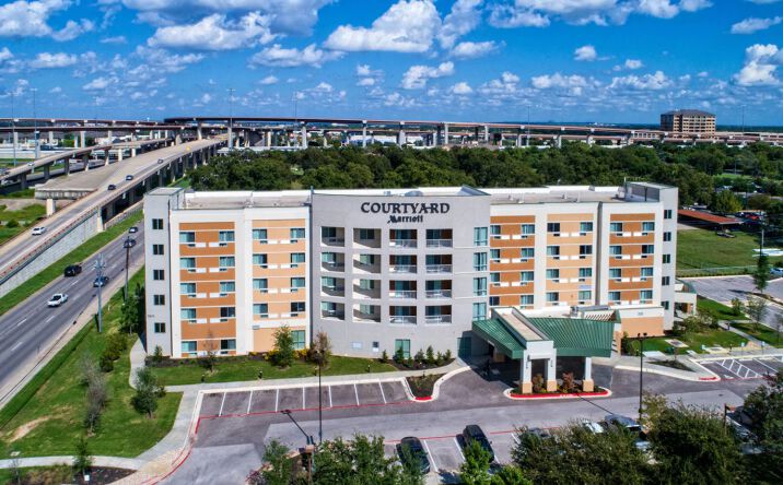 Pictures of Hospitality property located at 12833 Ranch Road 620 North, Austin, TX 78750 for sales - image #1