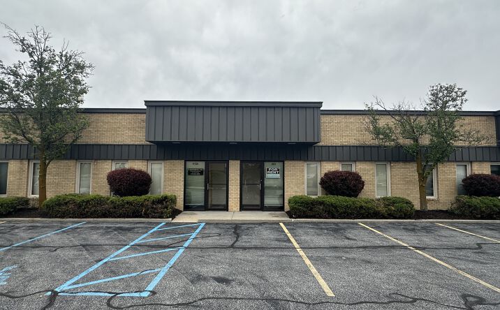 Pictures of Office property located at 9725 Prairie Avenue, Highland, IN 46322 for sales - image #1