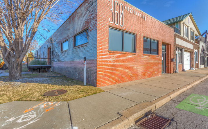 Pictures of Office property located at 1201 E 3rd St, Tulsa, OK 74120 for sales - image #1