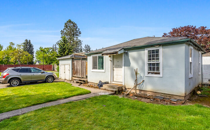 Pictures of Multifamily property located at 224-226 Stark St N, Salem, OR 97303 for sales - image #1