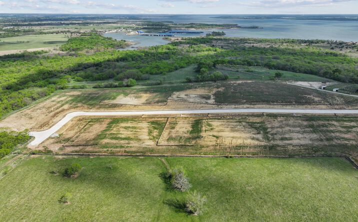 Pictures of Land property located at 1508 Hillside Drive, Sanger, TX 76266 for sales - image #1