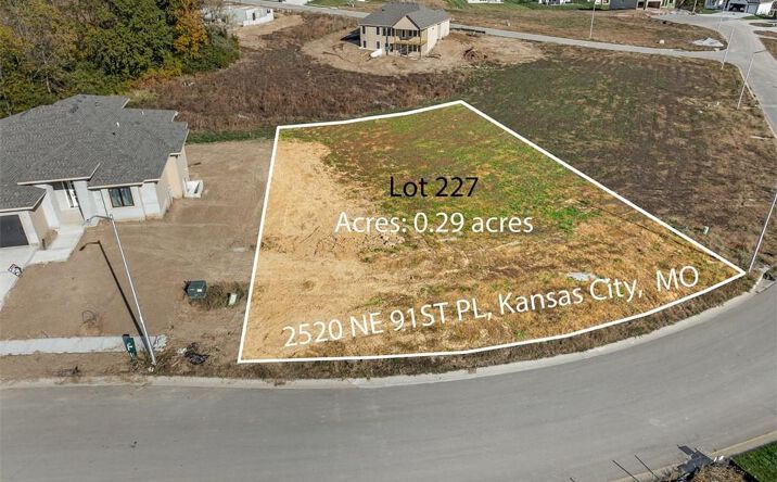 Pictures of Land, Multifamily property located at 2520 NE 91st Place, Kansas City, MO 64156 for sales - image #1
