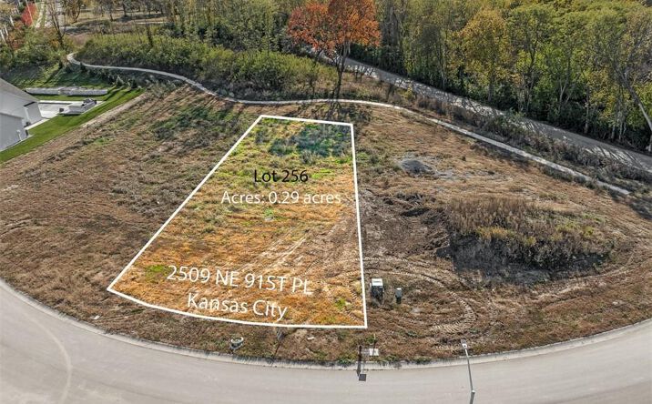 Pictures of Land, Multifamily property located at 2509 NE 91st Place, Kansas City, MO 64156 for sales - image #1