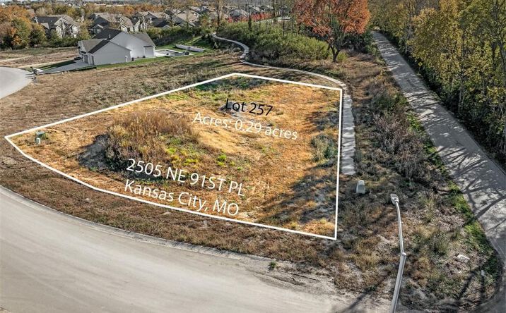 Pictures of Land, Multifamily property located at 2505 NE 91st Place, Kansas City, MO 64156 for sales - image #1