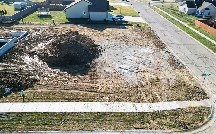Pictures of Land, Multifamily property located at Lot 12 Stonecreek Avenue, Tonganoxie, KS 66086 for sales - image #1