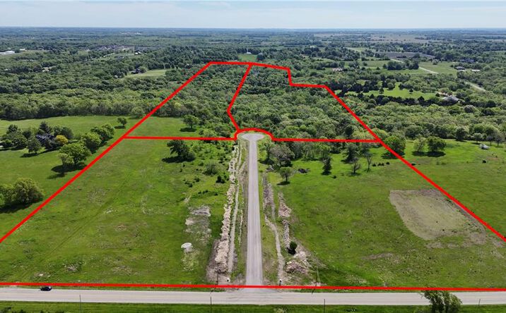 Pictures of Land, Multifamily property located at 5201 W 188th Terrace, Stilwell, KS 66085 for sales - image #1