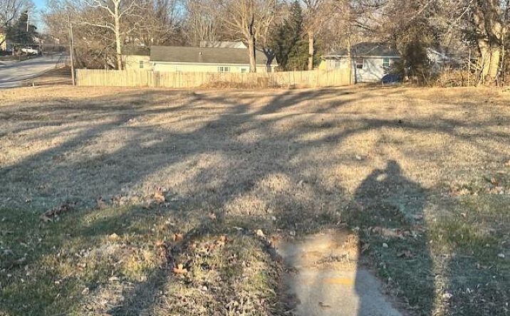 Pictures of Land, Multifamily property located at 315 E Maple Street, Nevada, MO 64772 for sales - image #1