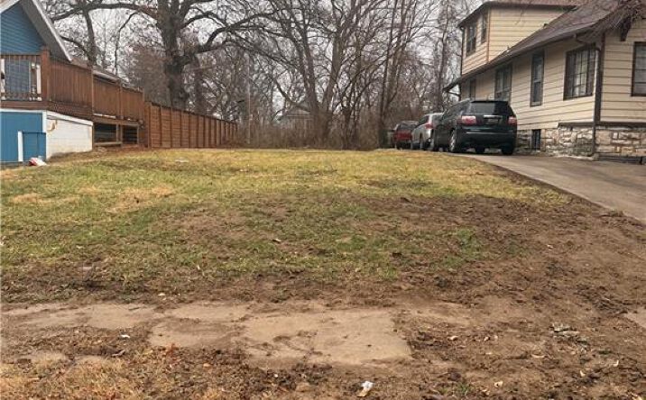 Pictures of Land, Multifamily property located at 7205 Bellefontaine Avenue, Kansas City, MO 64132 for sales - image #1