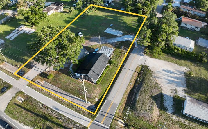 Pictures of Retail, Office, Mixed Use property located at 2442 NE HWY 70, ARCADIA, FL 34266-8560 for sales - image #1