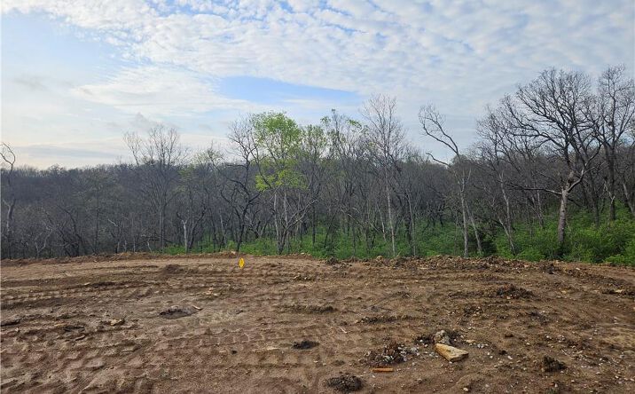 Pictures of Land, Multifamily property located at 6739 Oak Ridge Drive, Shawnee, KS 66217 for sales - image #1